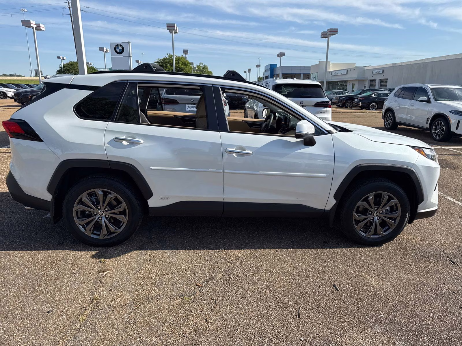 2025 Wind Chill Pearl Toyota RAV4 Hybrid Limited AWD SUV