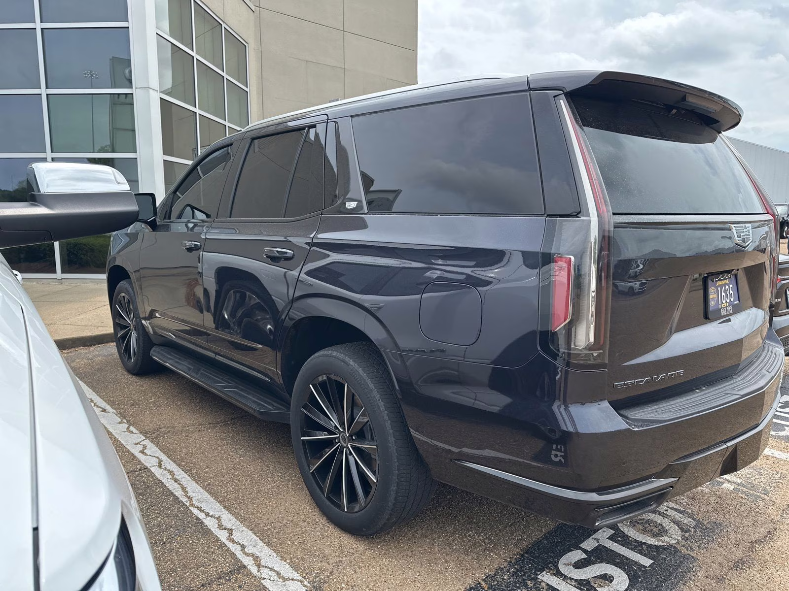 2023 Galactic Gray Metallic Cadillac Escalade Premium Luxury 4X4 SUV
