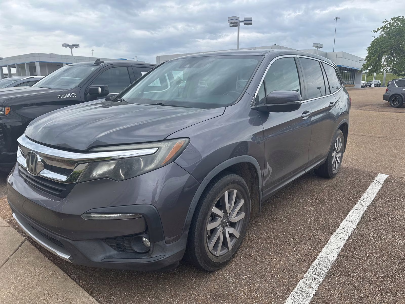 2019 Modern Steel Metallic Honda Pilot EX-L FWD SUV