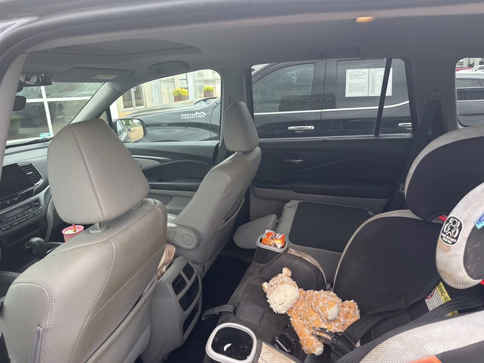 2019 Modern Steel Metallic Honda Pilot EX-L FWD SUV