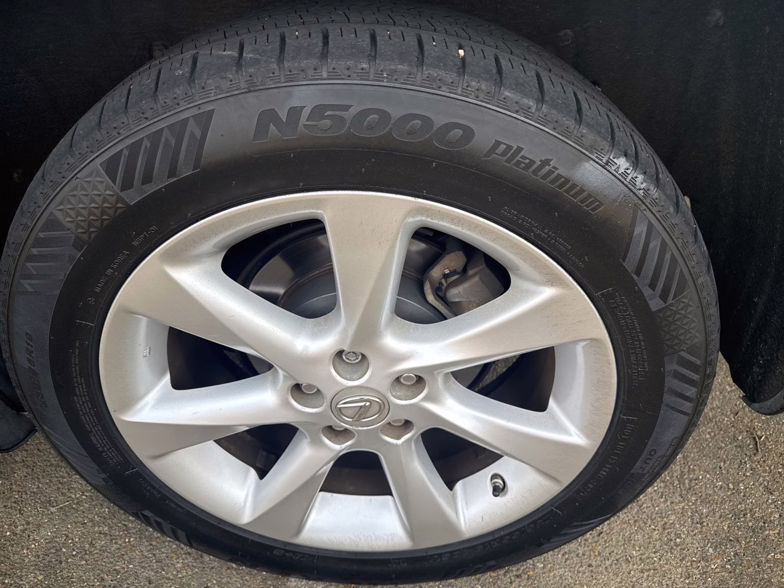 2010 Tan Lexus RX 350 FWD SUV