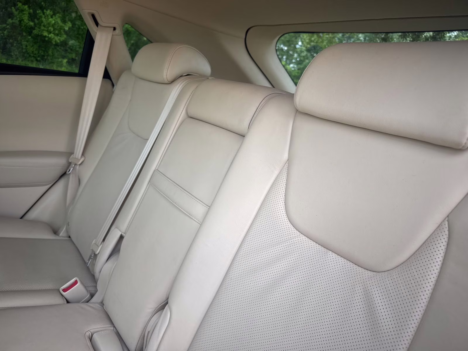 2010 Tan Lexus RX 350 FWD SUV