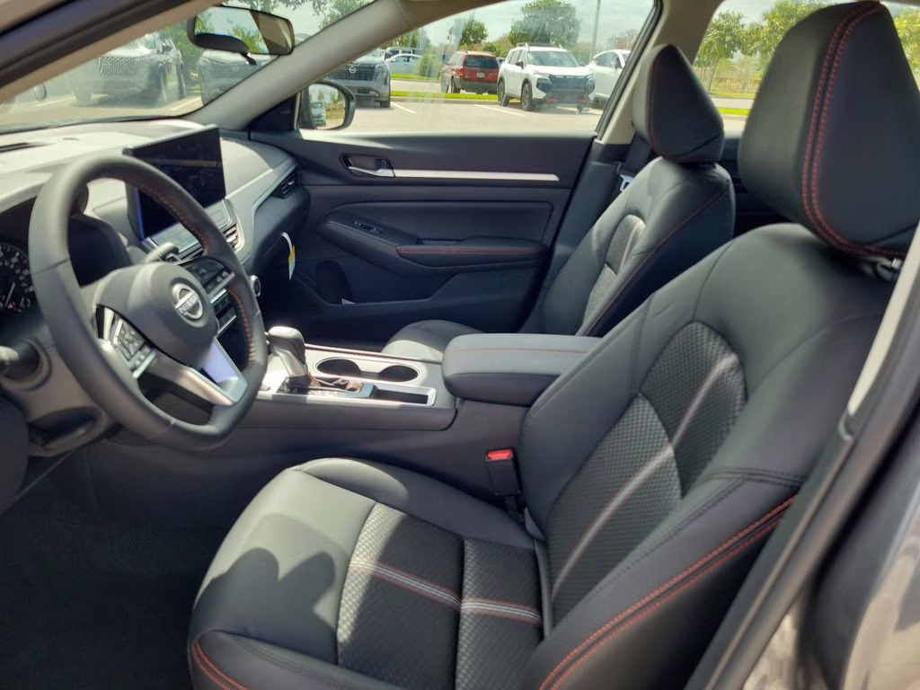 2026 Gun Metallic Nissan Altima 2.5 SR FWD Sedan