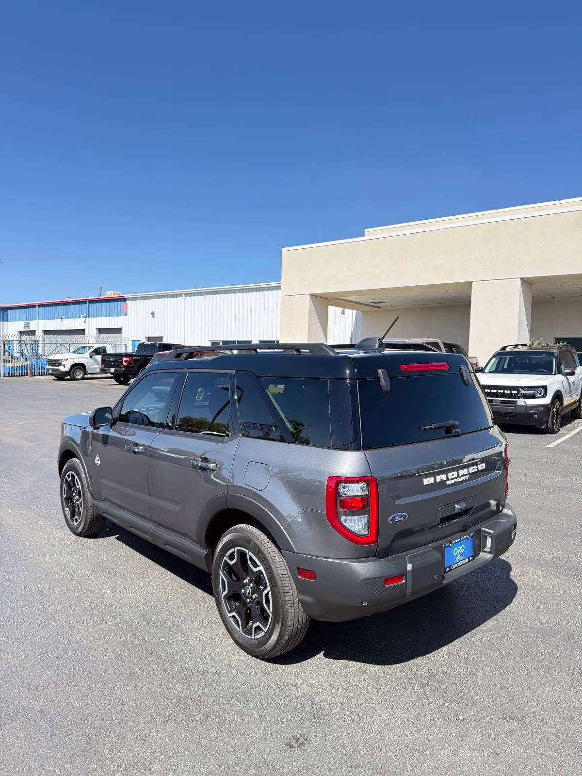 2025 Gray Metallic Ford Bronco Sport Outer Banks 4X4 SUV