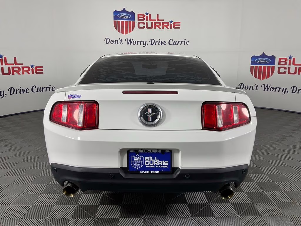 2012 Performance White Ford Mustang V6 Premium RWD Coupe