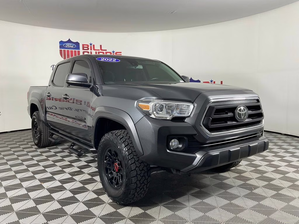 2022 Magnetic Gray Metallic Toyota Tacoma SR5 RWD Truck