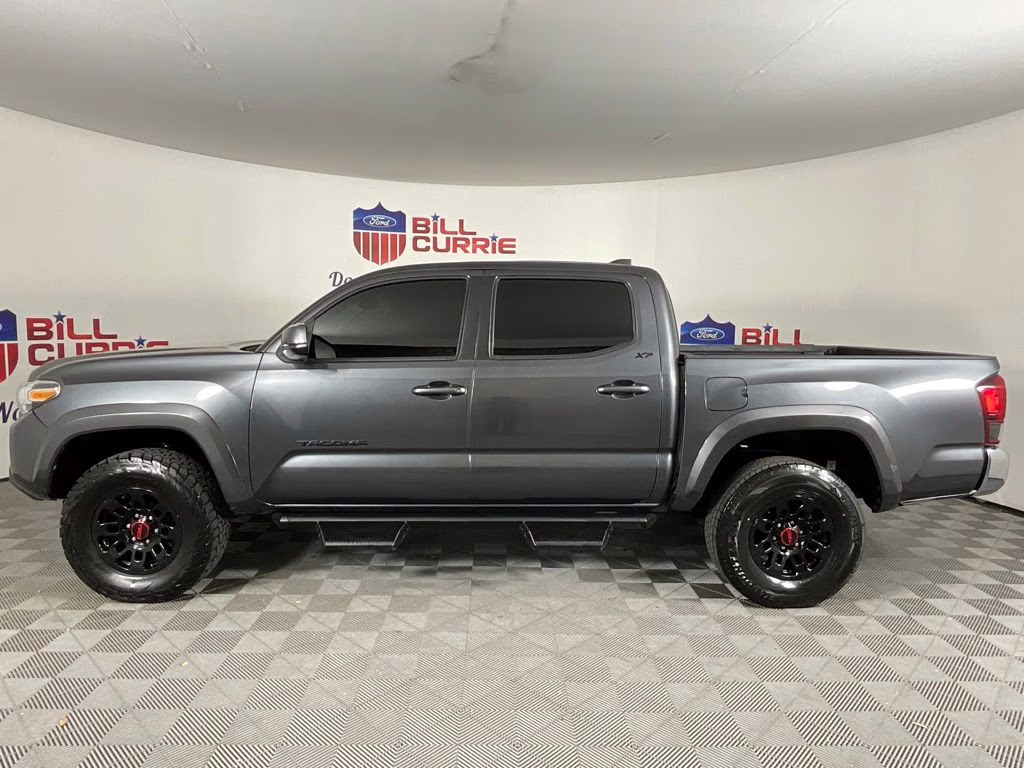 2022 Magnetic Gray Metallic Toyota Tacoma SR5 RWD Truck