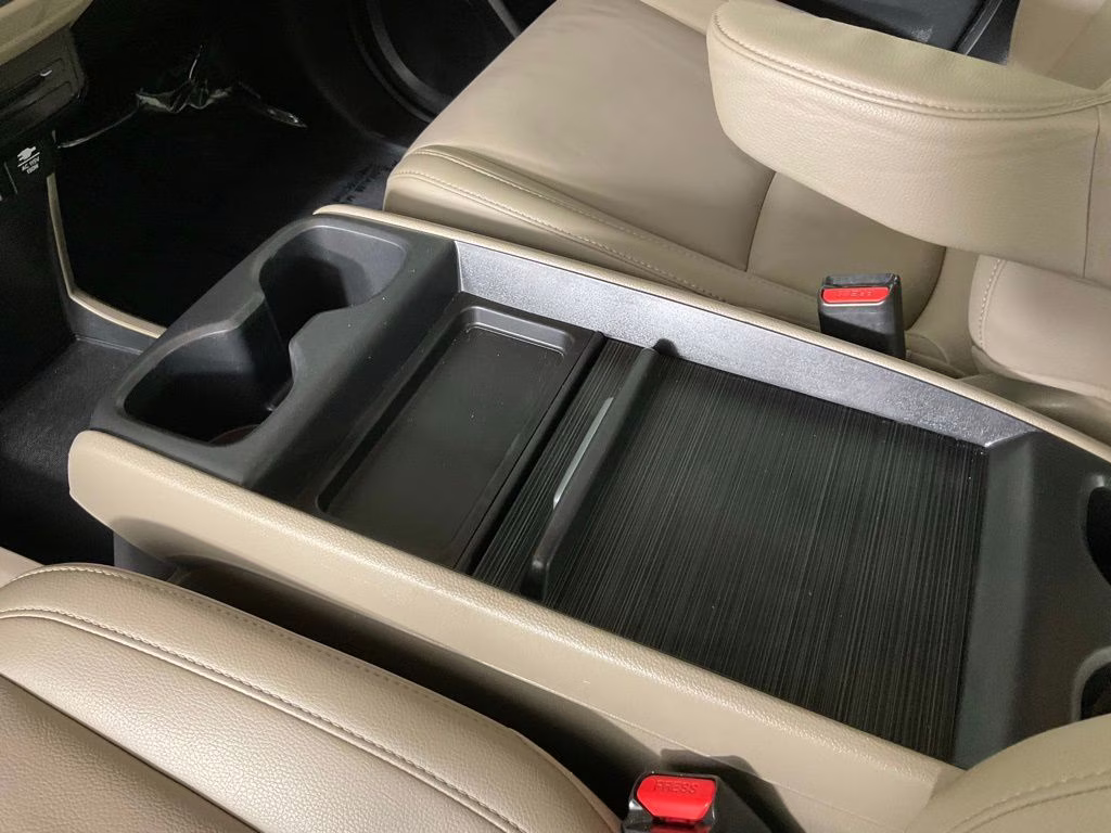 2020 White Honda Odyssey EX-L FWD Van