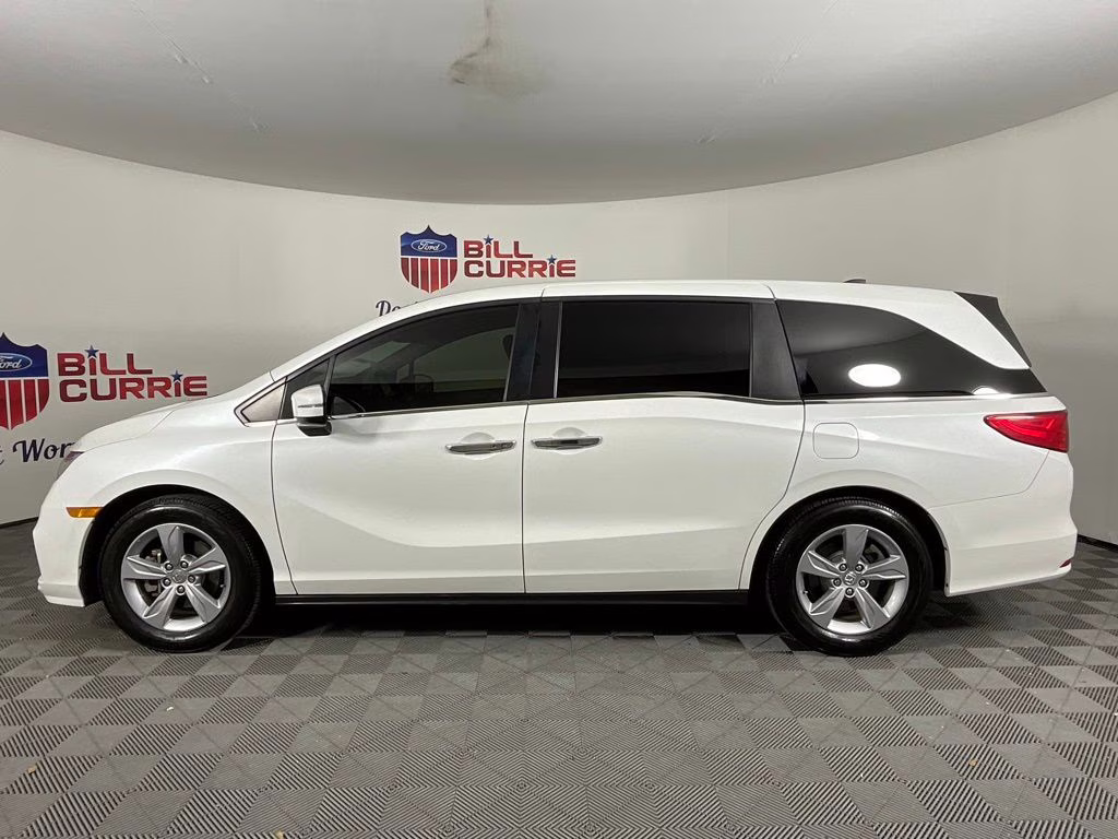 2020 White Honda Odyssey EX-L FWD Van