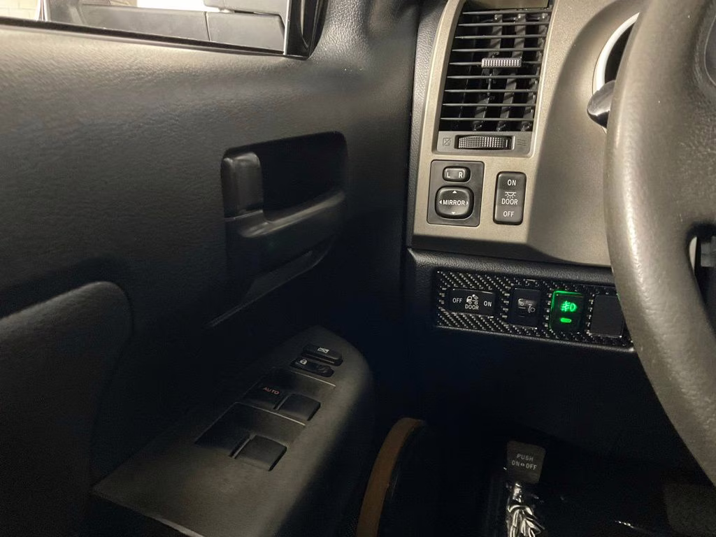 2010 Silver Sky Metallic Toyota Tundra CREWMAX 5.7L V8 RWD Truck