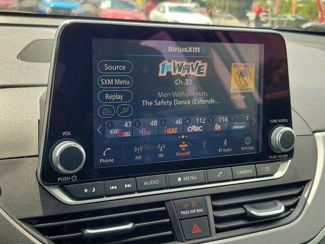 2025 Gray Sky Pearl Nissan Altima 2.5 SR FWD Sedan