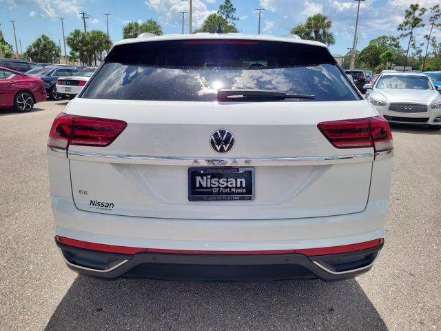 2021 Pure White Volkswagen Atlas Cross Sport 2.0T SE w/Technology FWD SUV