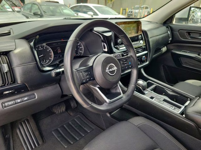 2025 Brilliant Silver Metallic Nissan Pathfinder SV FWD SUV