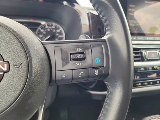 2025 Brilliant Silver Metallic Nissan Pathfinder SV FWD SUV