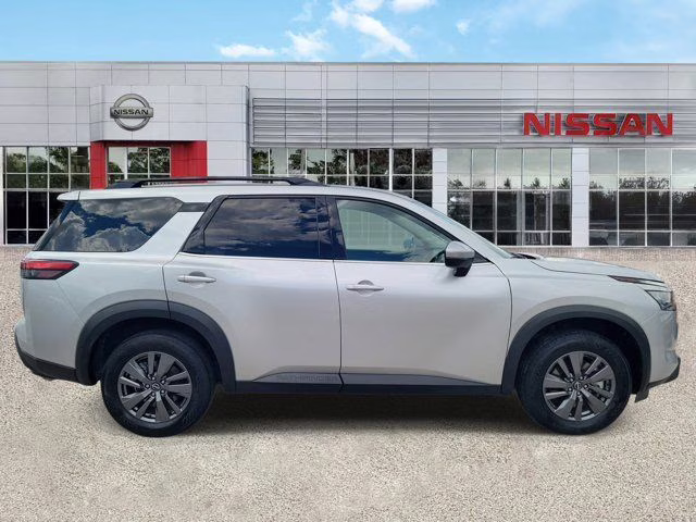 2025 Brilliant Silver Metallic Nissan Pathfinder SV FWD SUV