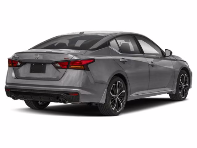 2026 Gun Metallic Nissan Altima 2.5 SR FWD Sedan