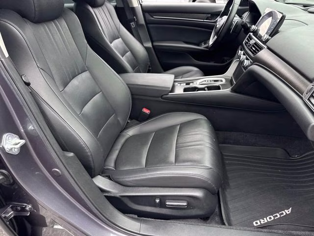 2022 Gray Honda Accord Hybrid Touring FWD Sedan