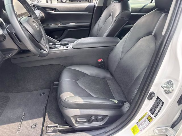 2022 Pearl Toyota Camry XSE FWD Sedan