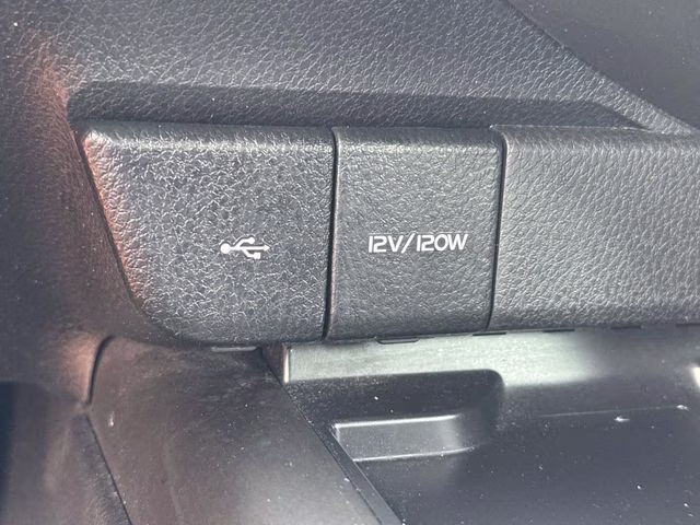 2022 Pearl Toyota Camry XSE FWD Sedan