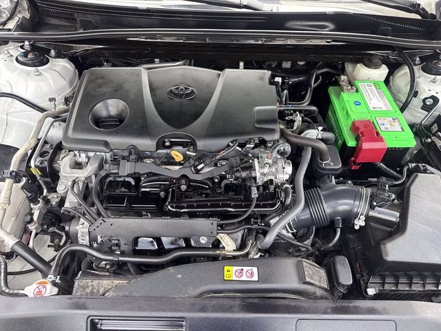 2022 Pearl Toyota Camry XSE FWD Sedan