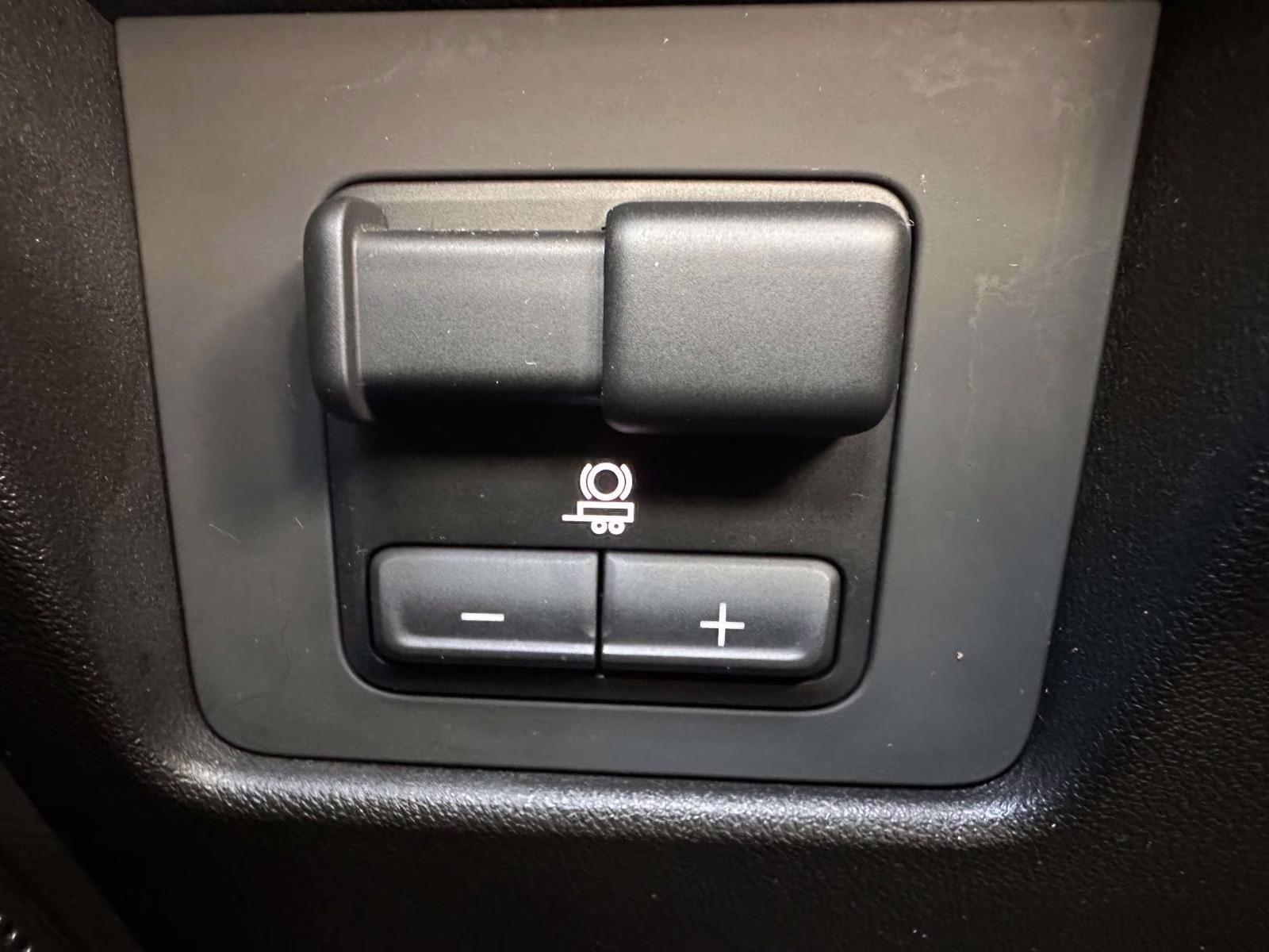 2023 Summit White Chevrolet Colorado 4WD Crew Cab ZR2 4X4 Truck