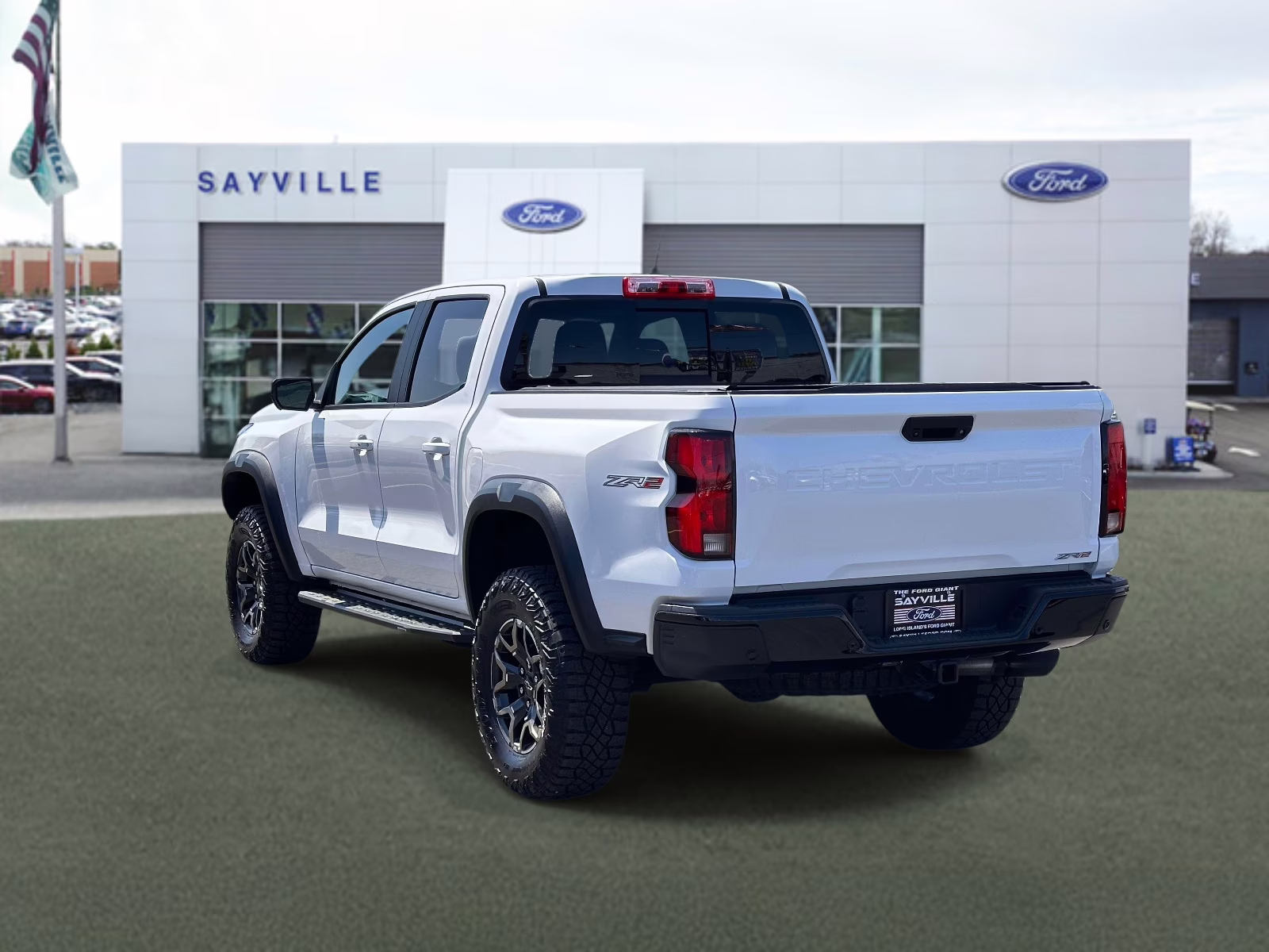 2023 Summit White Chevrolet Colorado 4WD Crew Cab ZR2 4X4 Truck