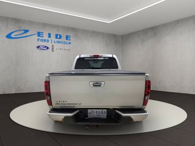 2010 Sheer Silver Metallic Chevrolet Colorado 1LT 4X4 Truck