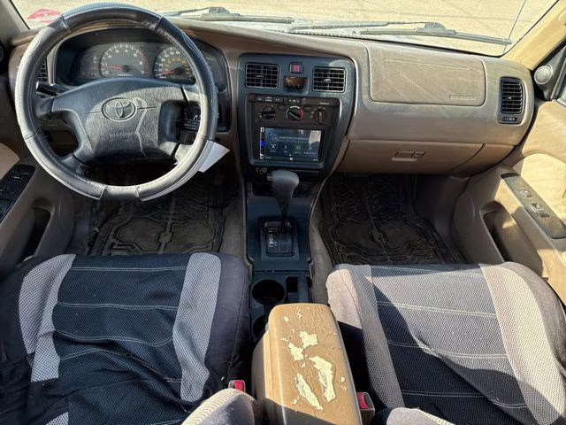 2001 Dorado Gold Toyota 4Runner SR5 RWD SUV