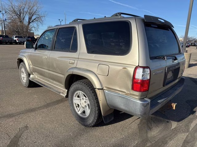 2001 Dorado Gold Toyota 4Runner SR5 RWD SUV