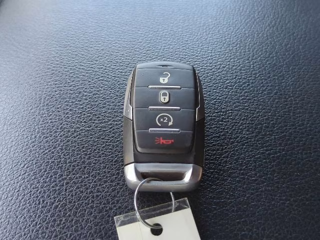 2019 Diamond Black Crystal Pearlcoat Ram 1500 Big Horn 4X4 Truck