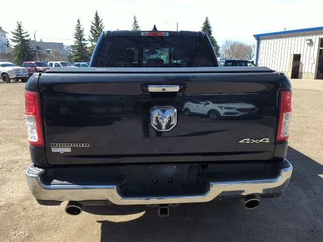 2019 Diamond Black Crystal Pearlcoat Ram 1500 Big Horn 4X4 Truck