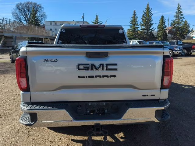 2019 Quicksilver Metallic GMC Sierra 1500 SLE RWD Truck