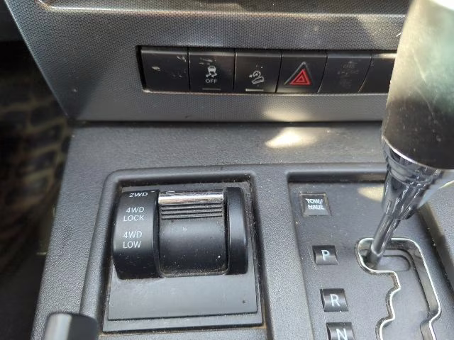 2011 Brilliant Black Crystal Pearlcoat Jeep Liberty Sport 4X4 SUV