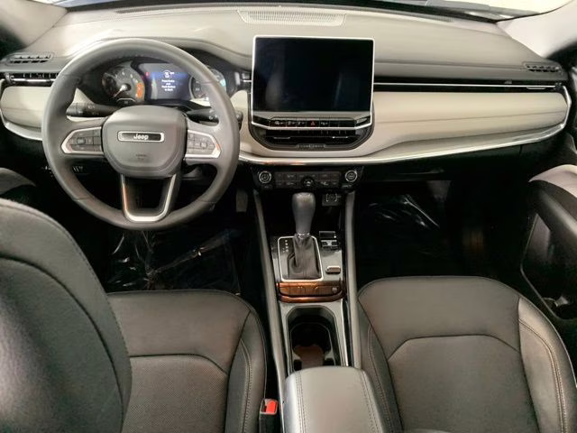 2023 Sting-Gray Clearcoat Jeep Compass Limited 4X4 SUV