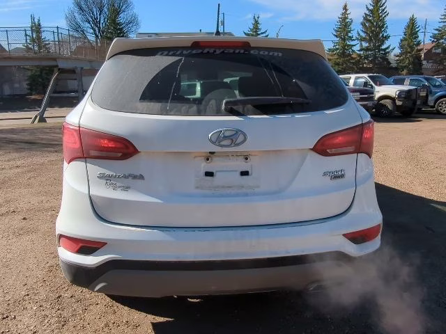 2018 Pearl White Hyundai Santa Fe Sport 2.4 Base AWD SUV
