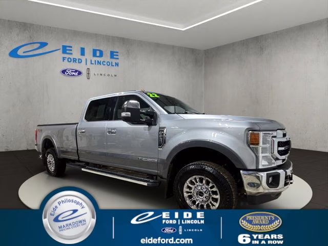 2022 Iconic Silver Metallic Ford Super Duty F-250 SRW Lariat 4X4 Truck