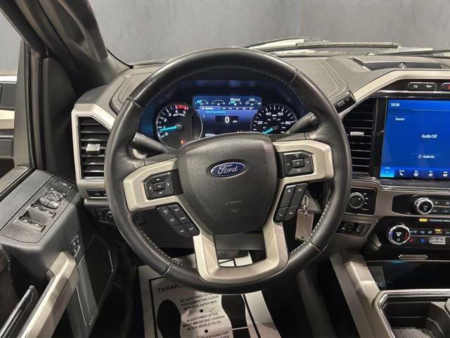 2022 Iconic Silver Metallic Ford Super Duty F-250 SRW Lariat 4X4 Truck
