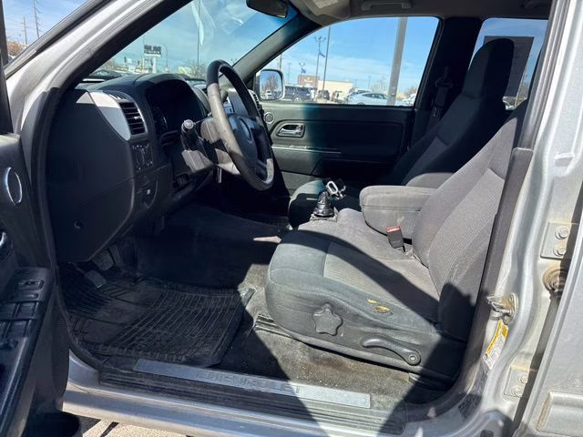 2010 Sheer Silver Metallic Chevrolet Colorado 1LT 4X4 Truck