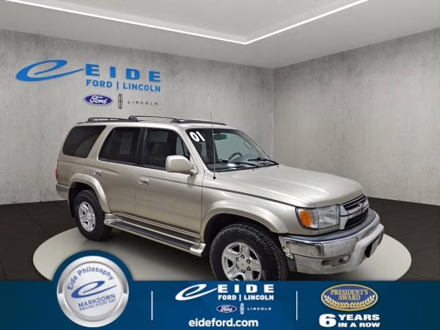 2001 Dorado Gold Toyota 4Runner SR5 RWD SUV