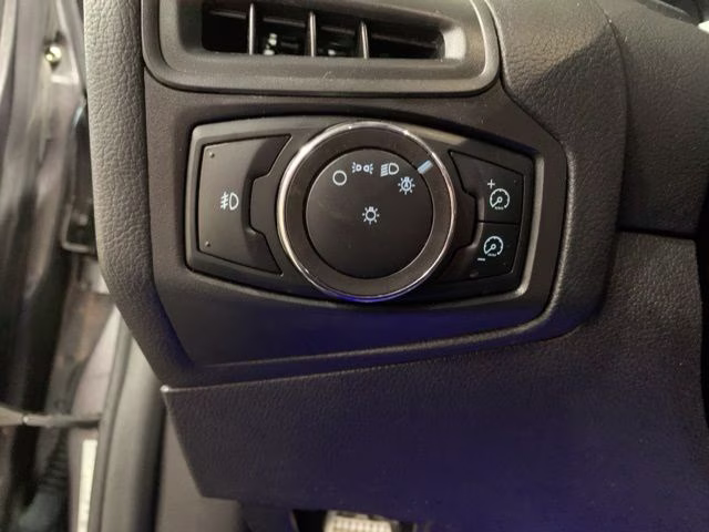 2012 Sterling Gray Metallic Ford Focus SE FWD Sedan