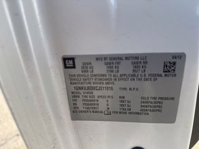 2012 White Diamond Tricoat Chevrolet Traverse 2LT AWD SUV