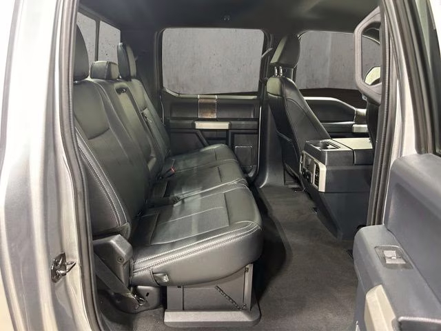 2022 Iconic Silver Metallic Ford Super Duty F-250 SRW Lariat 4X4 Truck