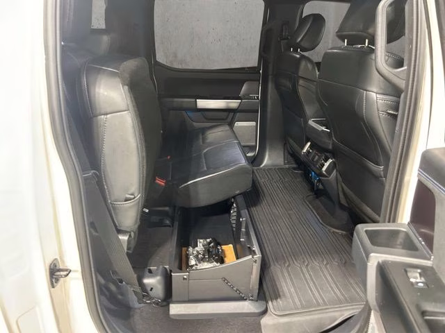 2024 Star White Metallic Tri-Coat Ford F-150 Platinum 4X4 Truck