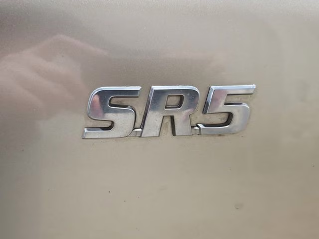 2001 Dorado Gold Toyota 4Runner SR5 RWD SUV