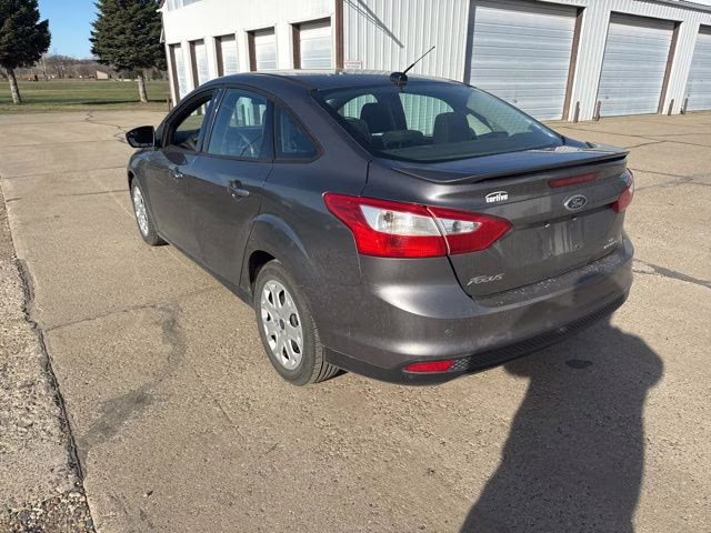 2012 Sterling Gray Metallic Ford Focus SE FWD Sedan