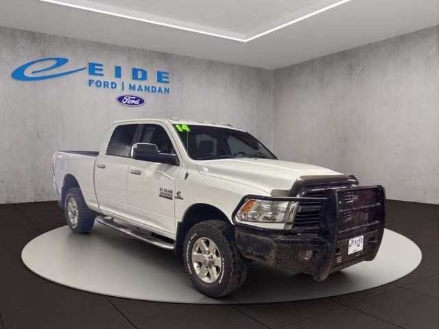 2014 Bright White Clearcoat Ram 3500 Big Horn 4X4 Truck