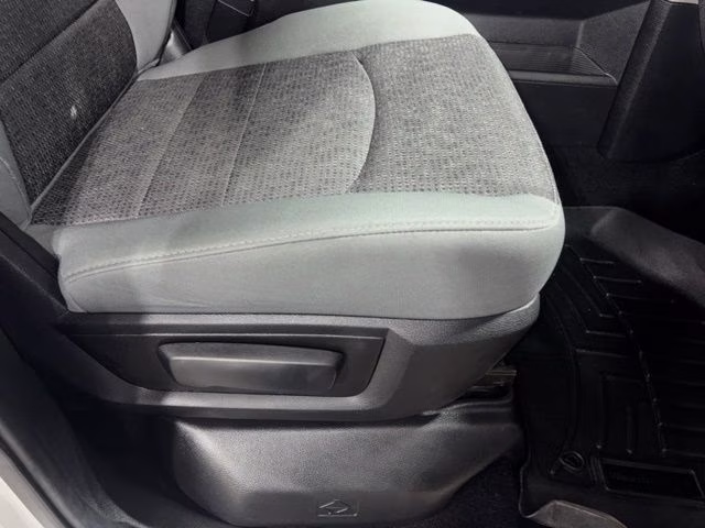 2014 Bright White Clearcoat Ram 3500 Big Horn 4X4 Truck