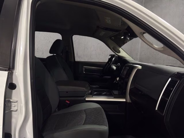 2014 Bright White Clearcoat Ram 3500 Big Horn 4X4 Truck