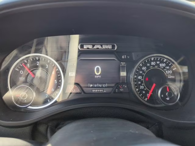 2019 Diamond Black Crystal Pearlcoat Ram 1500 Big Horn 4X4 Truck