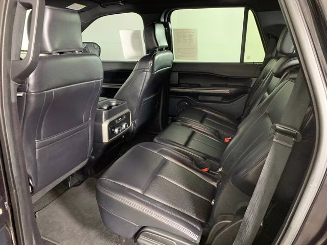 2019 Agate Black Metallic Ford Expedition XLT 4X4 SUV